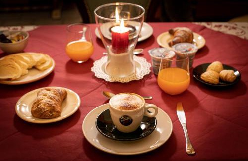 Palo del Colle Cama Y Desayuno | B&B Savarini