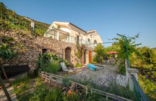 Finale Ligure Cama Y Desayuno | B&B Sopra il Borgo