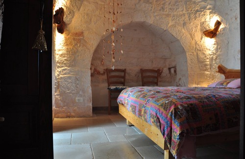 Specchiaruzzo Cama Y Desayuno | B & B The Owl. Trulli y Naturaleza. Trullo limón