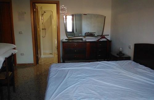 Avezzano Cama Y Desayuno | B&B 'Tra i due Parchi'