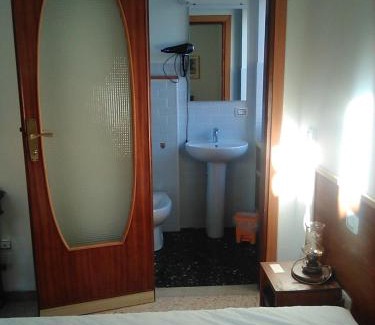 Avezzano Cama Y Desayuno | B&B 'Tra i due Parchi'