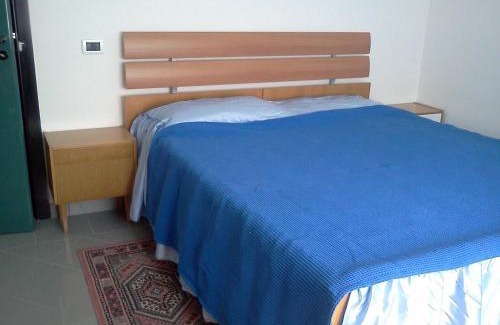 Vela Cama Y Desayuno | B&B Trento Nord