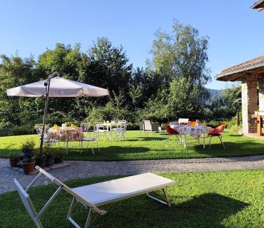 Marchirolo Cama Y Desayuno | B&B Villa Claudia