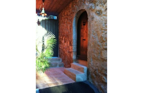 La Roque-d'Antheron Apartamento | B&B Villa des Muses in the heart of a village in Provence