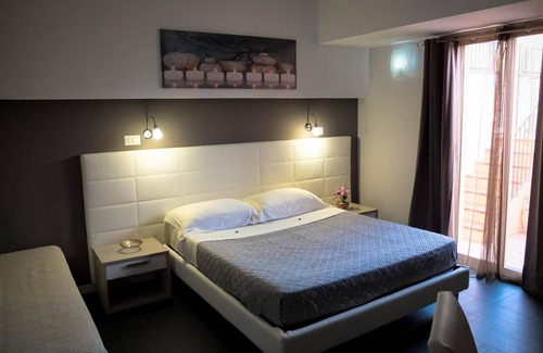 Castelbuono Cama Y Desayuno | B&B Villa Letizia Inn