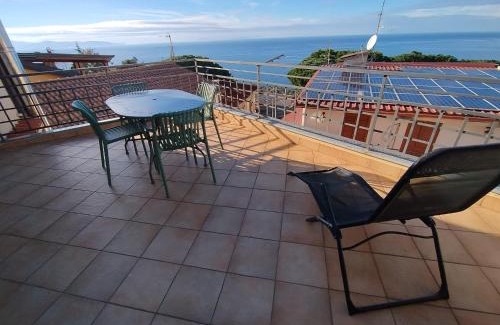 Palmi Cama Y Desayuno | B&B Vista Mare "Terrazzo"