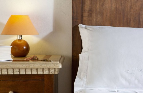 Assisi Cama Y Desayuno | B&B con piscina y vistas a Asís