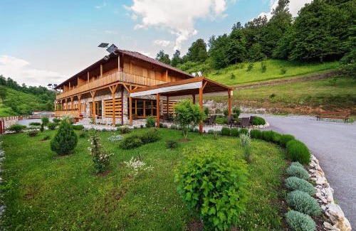 Mali Radic Cama Y Desayuno | B&B Zlatna Nit