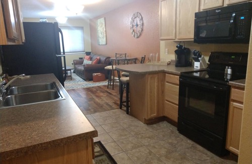 Superior Apartamento | B-Comfy downstairs 2bd/1ba Apartment available