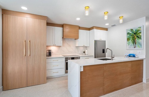Delray Beach Cabaña | B.E.A.C.H. Best Escape Anyone Could Have. 2br/2bth