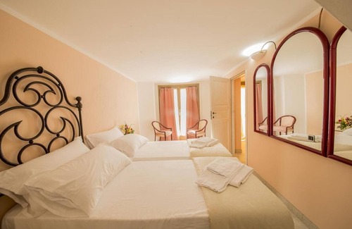 Merone Cama Y Desayuno | B e B Lambroriver