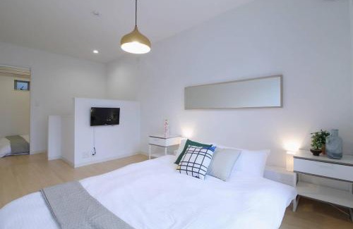 Hiroshima City Centre Apartamento | b hotel Ball Park - NewlyBuild 2 bedrm Apt 2 mins Baseball Museum 4ppl