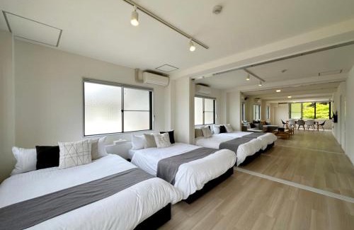 Hatsukaichi Apartamento | b hotel Kaniwasou 201 2BR Apt, Near Itsukushima Shrine, For 12 Ppl