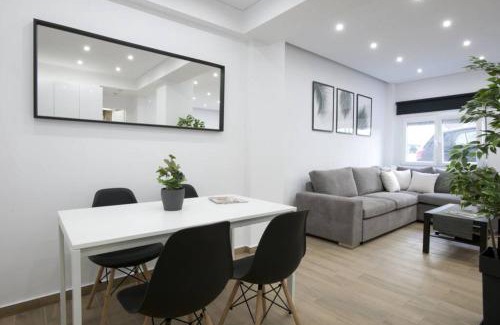 Filopappou Apartamento | (B) Koukaki, A modern, newly refurbished Studio 4ppl