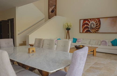 La Cruz de Huanacaxtle Hotel | B Nayar Family Luxury Suites & Villas Residences - Ocean View & All Inclusive Available
