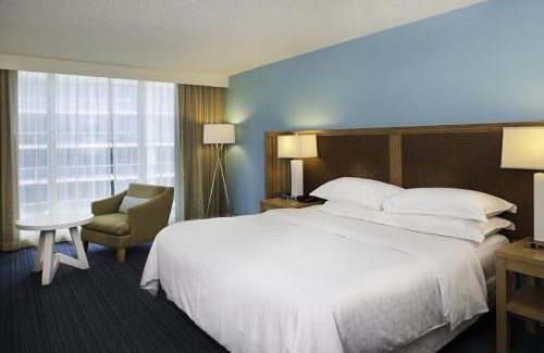 Central Beach Hotel | B Ocean Resort Fort Lauderdale Beach