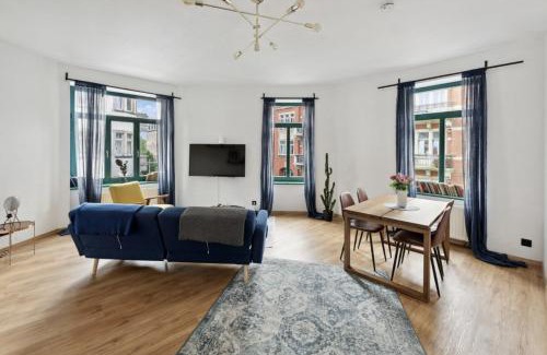 Leipziger Vorstadt Apartamento | B OUR GUEST at NEW Vintage Chic Apartment