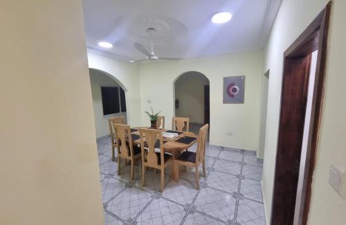 Cape Coast Apartamento | B's Classic and Cozy Apartments