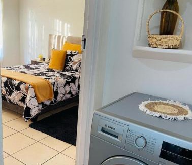 Universitas Casa | B's Home For Guests