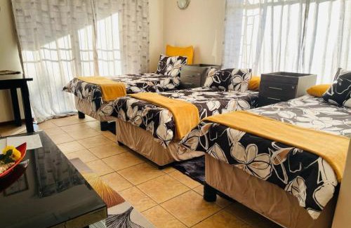 Universitas Casa | B's Home For Guests