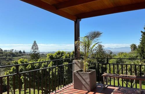 Eikenbosch Casa | B Shocked Manor - Lux Suites