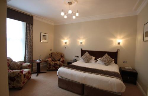Buxton Hotel | B/W Plus Buxton Lee Wood Hotel