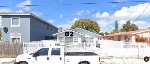 Little Havana Casa | B2 Best Value on Private Bedroom with Private Bathroom in Little Havana, Miami