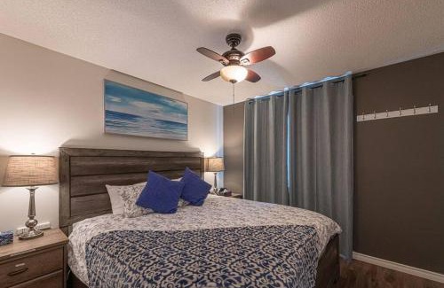 Harvie Heights Apartamento | B211 MTN View ground floor town house- 2BD, Sleeps 8, hot tub, free parking, close to Banff