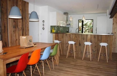 Le Canon Casa | B31 Atractiva casa de una planta Gran jardín y hermosa terraza 4 dormitorios 3 baños