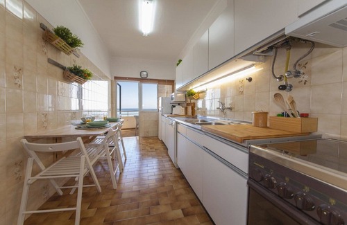 Portimao Apartamento | B43 - Spotless Seaview Apartment