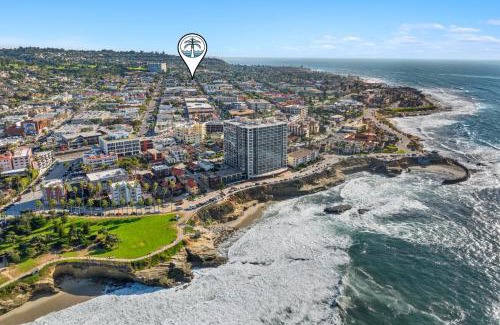Village of La Jolla Casa | B5408 Village Vista