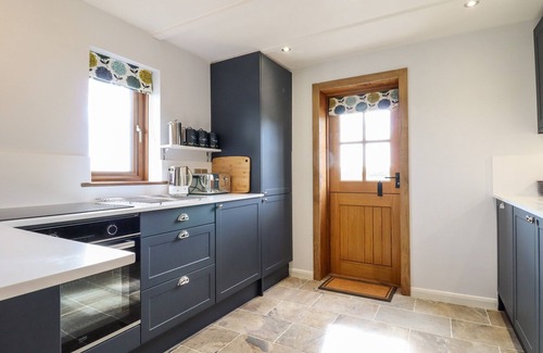 St Mary's Bay Cabaña | BAA LAMB COTTAGE, family friendly, with open fire in Dymchurch