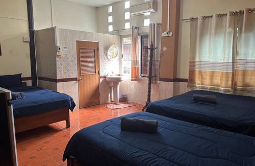Ayutthaya Casa | Baan Are Gong Riverside Homestay
