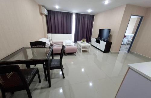 Bang Sare Hotel | Baan Bangsarey Hotels