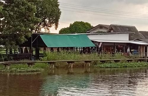 Khlong Sam Wa Apartamento | Baan Chaiy khong บ้านชายคลอง