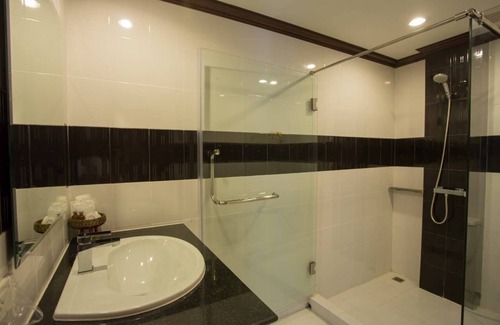Khuekkhak Hotel | Baan Chong Fa Resort