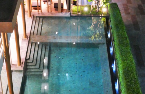 Nong Kae Condominio | Baan Kookiang 2 dormitorios 2 baños vista piscina