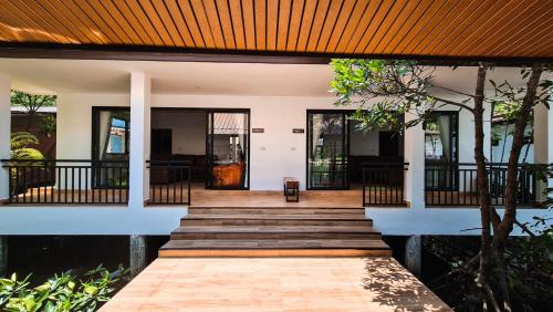 Ko Chang Casa | Baan Rim Nam