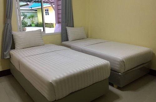 Sattahip Hotel | Baan Rommai Sattahip