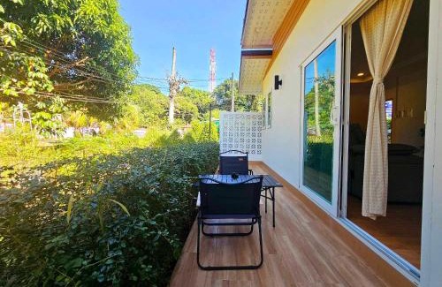 Bang Bao Bay Casa | Baan suan khun ta บ้านพักสวนคุณตา