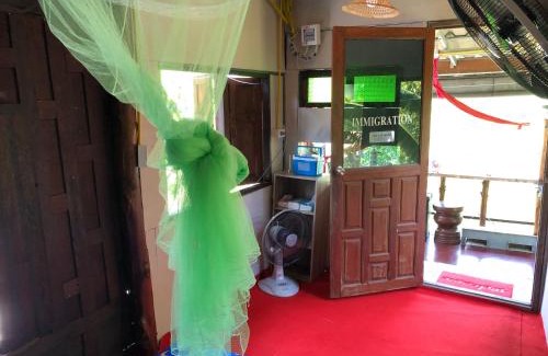 Sing Buri Casa | Baan Sudjai homestay