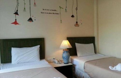 Hua Hin Hotel | Baan Suksiri Hotel