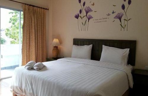 Hua Hin Hotel | Baan Suksiri Hotel