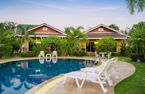 Pong Complejo | Baan Sunset Resort