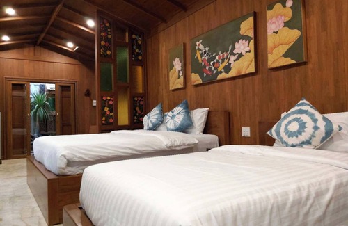 Nai Wiang Casa | Baanthep Antique Homestay
