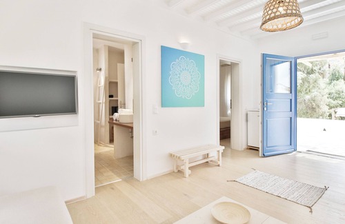 Houlakia Casa | Baba Houlakia