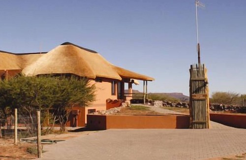 Otjiwarongo Casa | Babson House @ Cheetah Conservation Fund