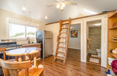Woodacre Casa | Baby Hawk Nest w/ Views