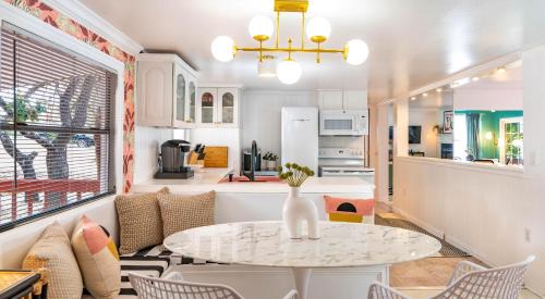 Canyon Lake Casa | Baby Owl Lakehouse