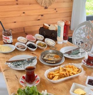 Pazar Complejo | Babylon bungalow&otels
